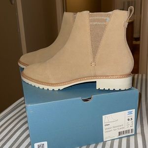 Tom’s Cleo Boots